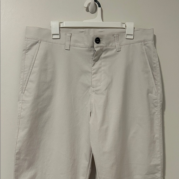 lululemon athletica Other - Men’s Lululemon Relaxed Tapered Smooth Twill Trouser Color Bone Size 34 x 27